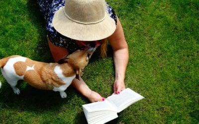 What It Takes to be a Volunteer Reading Dog